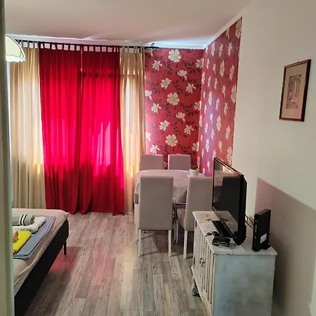 Silicon Alley - Center